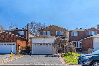 Property for Sale, 152 McCurdy Dr E, Kanata, ON