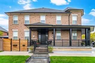 Semi-Detached House for Sale, 2 Hollywood Hill Cir, Vaughan, ON