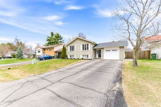 Detached House for Sale, 61 Woodland Cres, Petawawa, ON