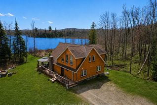 Detached House for Sale, 1367 Pickerel And Jack Lake Rd, Burk's Falls, ON