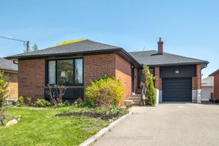 Detached House for Sale, 90 Whitburn Cres, Toronto, ON