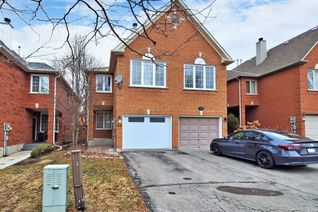 Semi-Detached House for Rent, 99 Widdifield Ave, Newmarket, ON