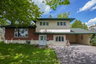 Detached House for Rent, 2763 Kelly Ave #unit 1, Britannia Heights - Queensway Terrace N and Area, ON