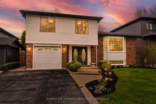 Sidesplit for Sale, 694 Mullin Way, Burlington, ON