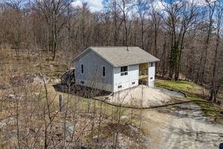 Detached House for Sale, 3511 Brunel Rd, Lake of Bays, ON