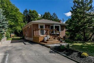 Detached House for Rent, 45 BAYVIEW Pkwy, Newmarket, ON