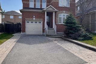 Detached House for Rent, 110 William Booth Ave, Newmarket, ON