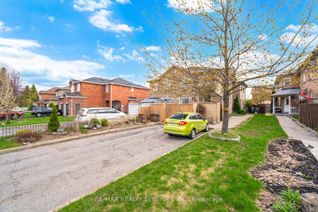 Freehold Townhouse for Sale, 79 Pressed Brick Dr, Brampton, ON Freehold Townhouse for Sale, 79 Pressed Brick Dr, Brampton, ON