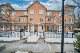 Condo Townhouse for Sale, 12 St Moritz Way #17, Markham, ON