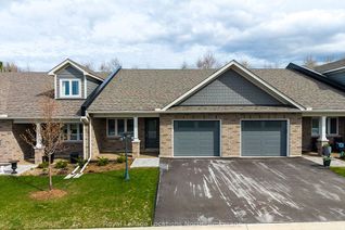 Freehold Townhouse for Sale, 119 Dove Dr, Blue Mountains, ON Freehold Townhouse for Sale, 119 Dove Dr, Blue Mountains, ON