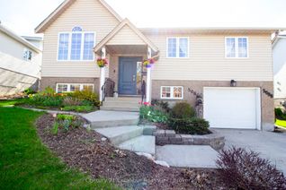 Detached House for Sale, 508 Harvey St, Centre Wellington, ON