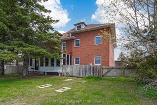 Detached House for Sale, 94 Adelaide St N, Kawartha Lakes, ON