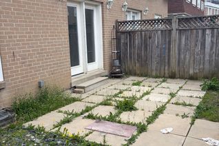 Property for Sale, 41 Town House Cres, Brampton, ON