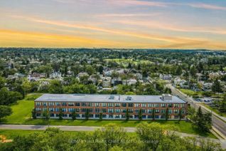 Condo Apartment for Sale, 543 Timothy St #106, Newmarket, ON