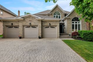 Detached House for Sale, 1061 Summit Ridge Dr, Oakville, ON