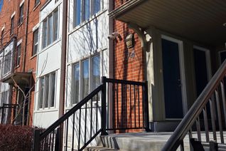 Condo Townhouse for Sale, 74 Munro St #2, Toronto, ON