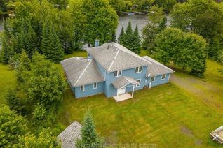 House for Sale, 25 Cole Point Trl, McKellar, ON