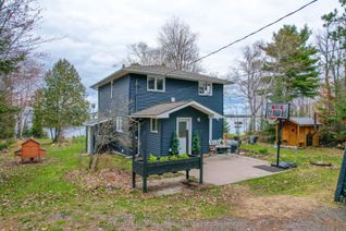 Property for Sale, 64 Ninovan Rd E, Callander, ON