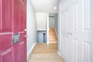Condo Townhouse for Sale, 197 Milestone Dr #68, Aurora, ON