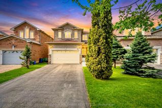 Detached House for Sale, 78 Sunridge St, Richmond Hill, ON