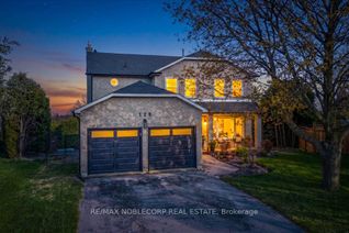 Detached House for Sale, 128 Mccauley Ct, Newmarket, ON