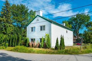 House for Rent, 1015 Arnold St #2, Innisfil, ON
