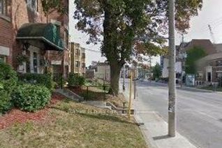 Property for Rent, 35 Jane St #4, Toronto, ON