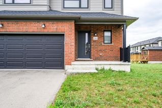 Freehold Townhouse for Sale, 1363 Michael Cir, London East, ON