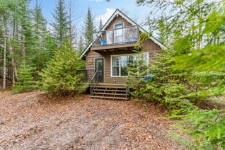 Detached House for Sale, 2041 Glamor Lake Rd, Highlands East, ON Detached House for Sale, 2041 Glamor Lake Rd, Highlands East, ON