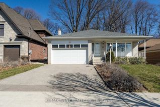 Backsplit for Sale, 28 Braywin Dr N, Toronto, ON