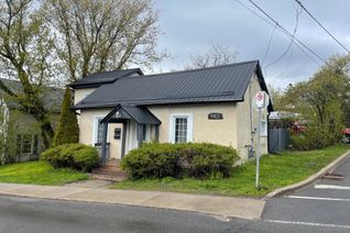 Duplex for Rent, 563 Union St #1, Kingston, ON Duplex for Rent, 563 Union St #1, Kingston, ON