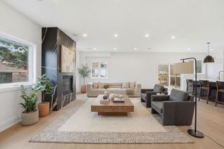 Detached House for Sale, 49 Greendowns Dr, Toronto, ON