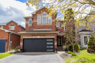 Detached House for Sale, 550 Bert Budd Ave, Newmarket, ON