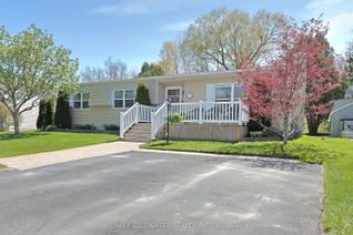 Detached House for Sale, 350 Shannon Blvd, South Huron, ON