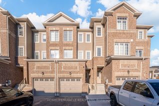 Freehold Townhouse for Sale, 6 Pumpkin Corner Cres, Barrie, ON
