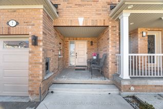 Freehold Townhouse for Sale, 7 Cedarbrook Rd, Brampton, ON
