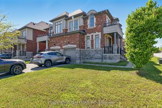 Semi-Detached House for Sale, 634 Sweetwater Cres, Newmarket, ON