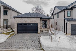 Bungalow for Sale, 7966 Fallon Dr #18, Lucan Biddulph, ON