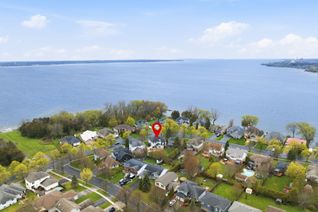 Detached House for Sale, 28 Bayshore Dr, Loyalist, ON