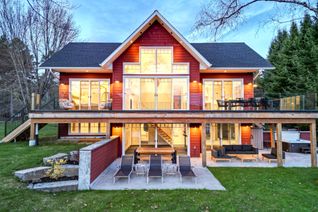 Detached House for Sale, 36 Beach Rd, Huntsville, ON
