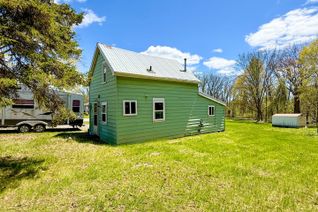 Detached House for Sale, 14 Dundas St, Deseronto, ON