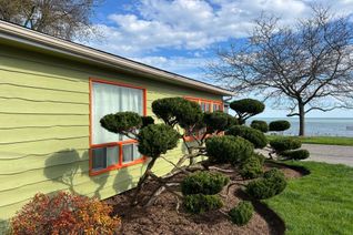 Detached House for Sale, 205 Adelaide St, Central Elgin, ON