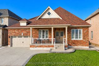 Bungalow for Sale, 5 Castlegate Blvd, Brampton, ON