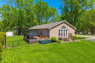 Bungalow for Sale, 10234 Julie Ave, Lambton Shores, ON