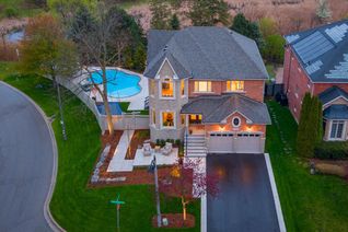 Detached House for Rent, 2432 Upper Valley Cres, Oakville, ON
