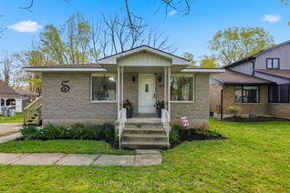 Detached House for Sale, 533 Ainley St, Huron East, ON Detached House for Sale, 533 Ainley St, Huron East, ON