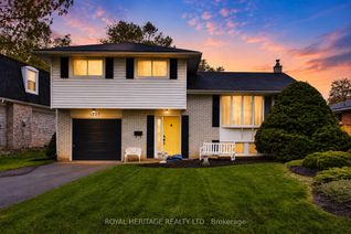Sidesplit for Sale, 1337 W Franklin Dr W, Peterborough, ON