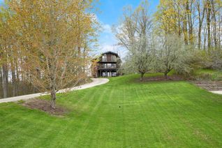 Detached House for Sale, 42 MOUNTAINVIEW Rd, Mulmur, ON