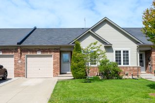 Townhouse for Sale, 32 Woodburn Ave, St. Catharines, ON