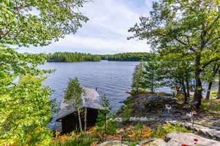 Detached House for Sale, 1382 Fish Hatchery Rd, Muskoka Lakes, ON